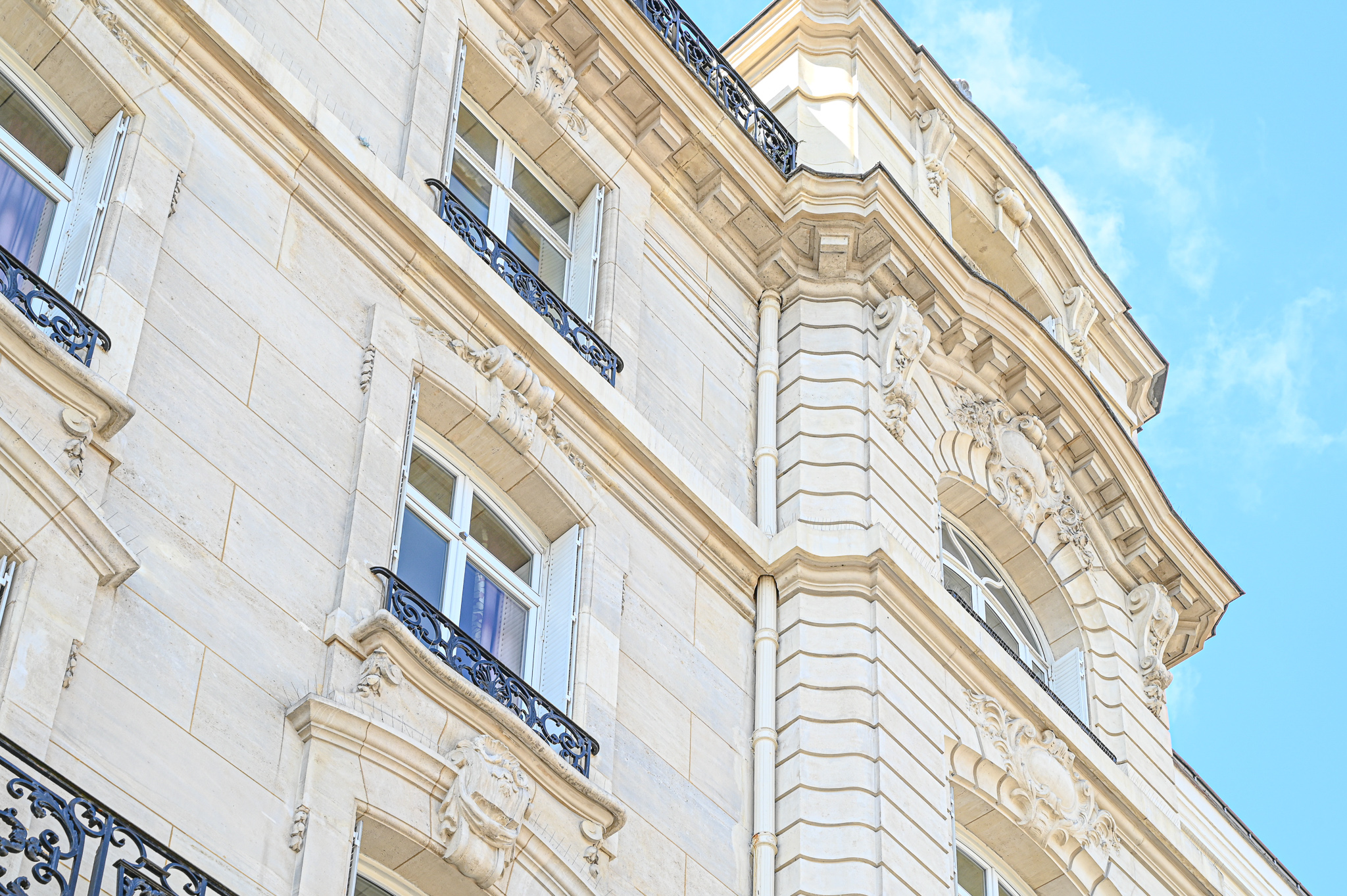 20 Rue Alfred De Vigny 75017 Paris